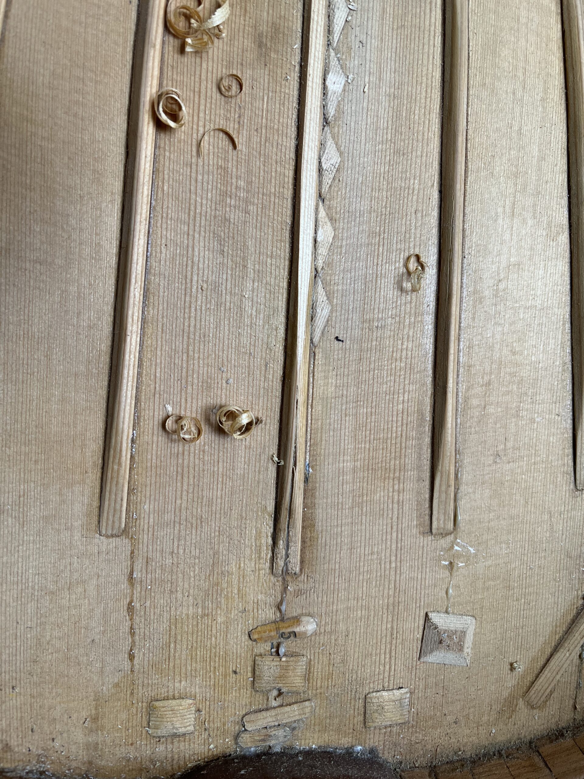 Condition of the 1949 Marcelo Barbero soundboard before the new restoration