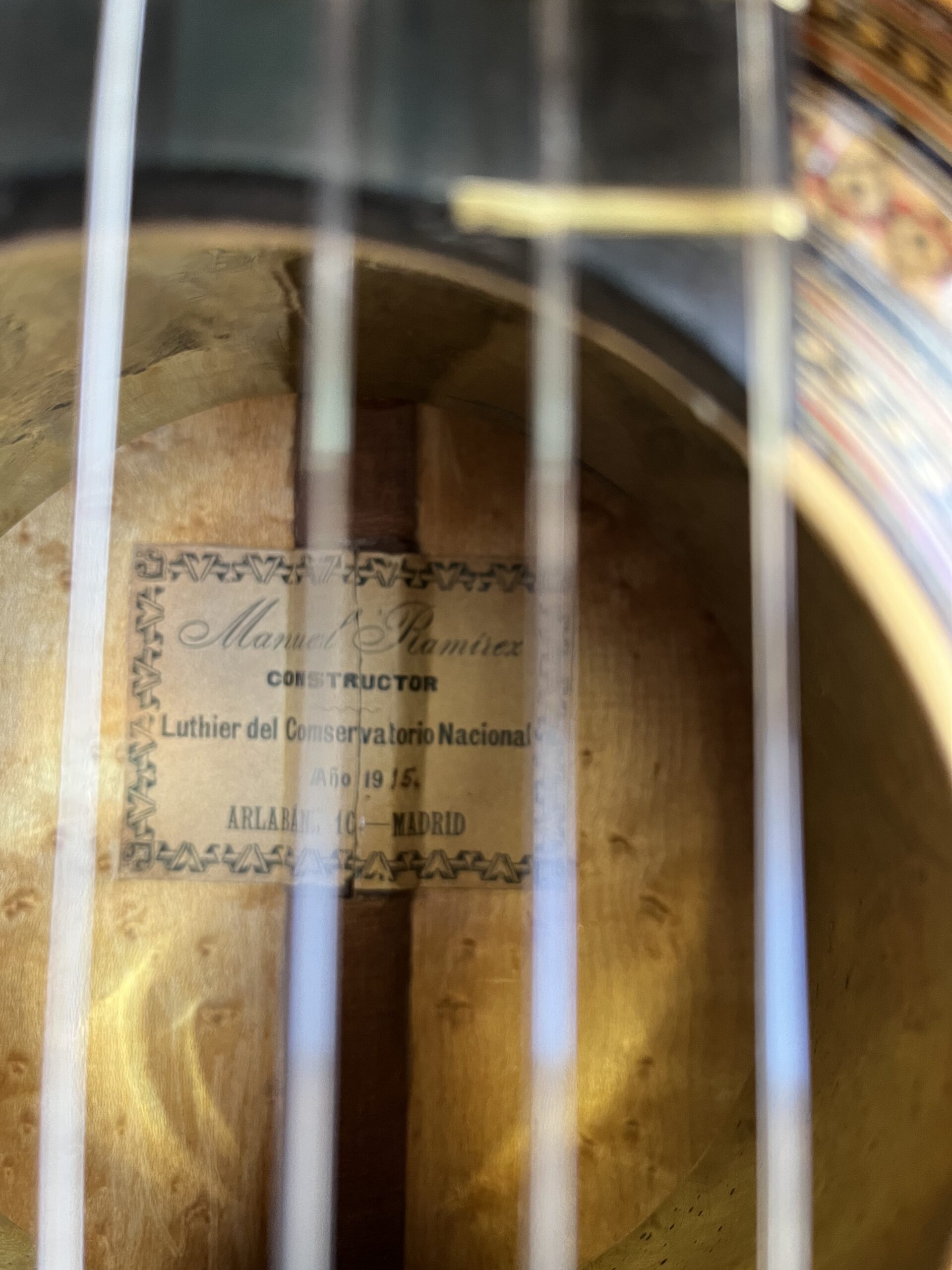 Original Manuel Ramírez label inside the 1915 Spanish guitar